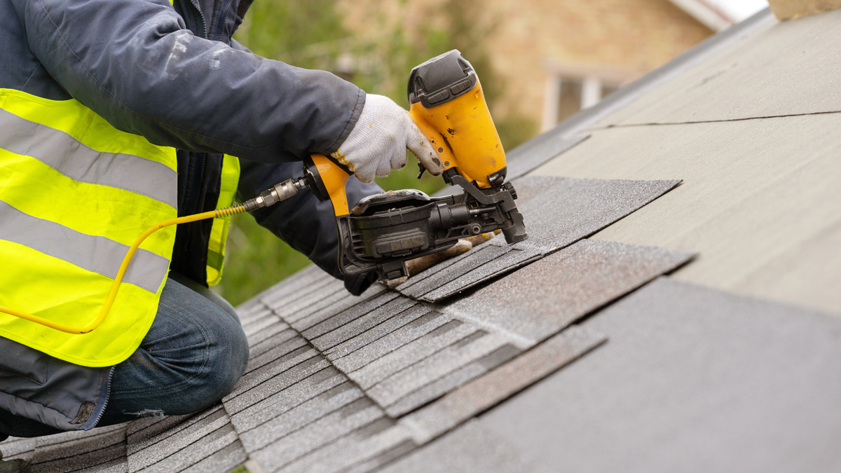 How Often Should a Roof Be Replaced and What Are the Advantages?
